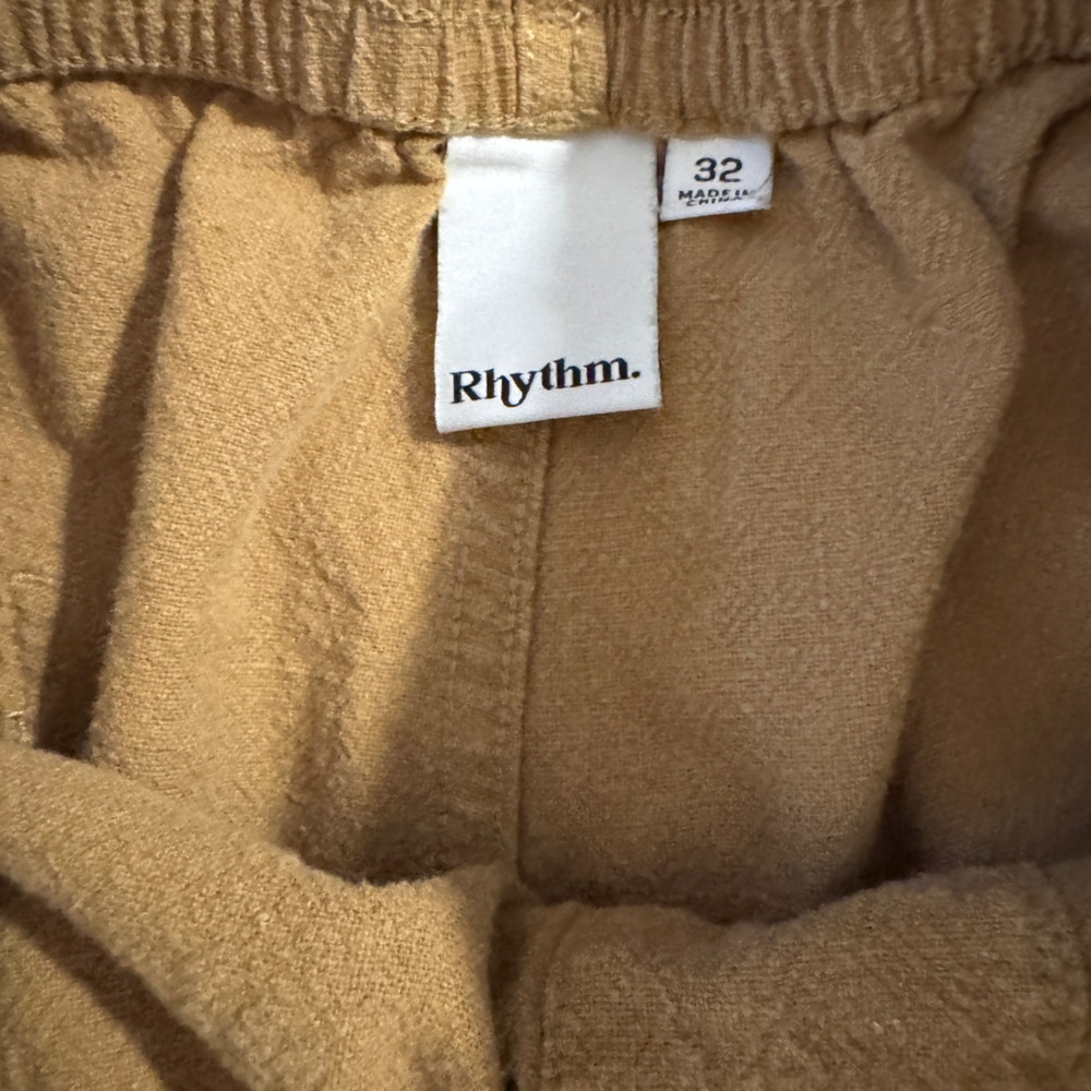 Rhythm Textured Linen Shorts - Picture 4 of 5